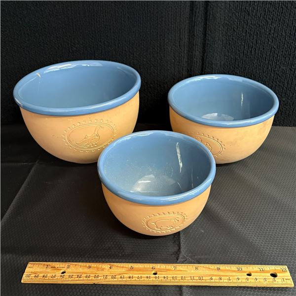 SET OF 3 CLAY NESTING BOWLS