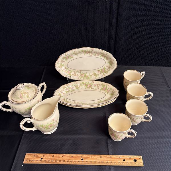 SYRACUSE CHINA - LOT OF FINE CHINA