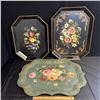 Image 1 : LOT OF 3 SERVING TRAYS