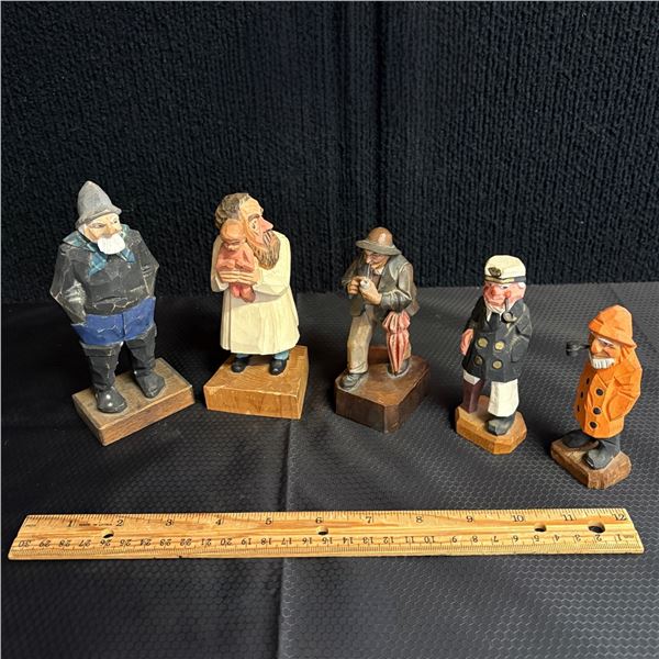 LOT OF 5 WOOD CARVINGS