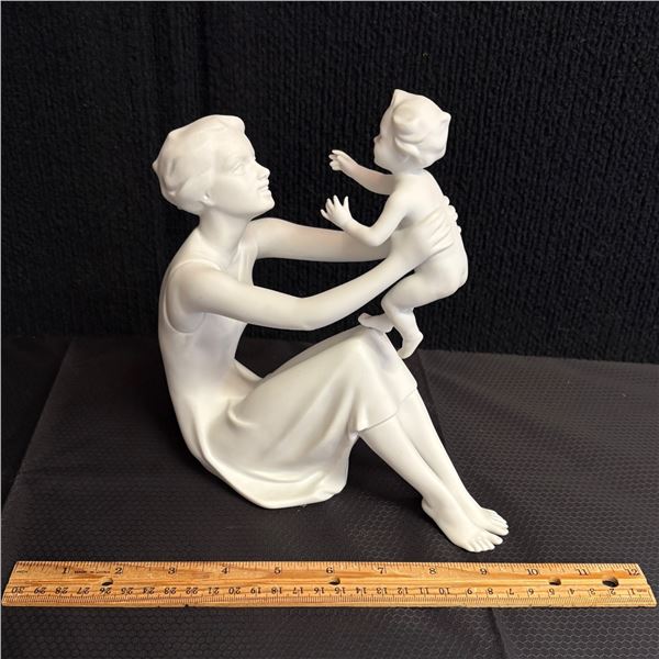 KAISER - MOTHER AND CHILD