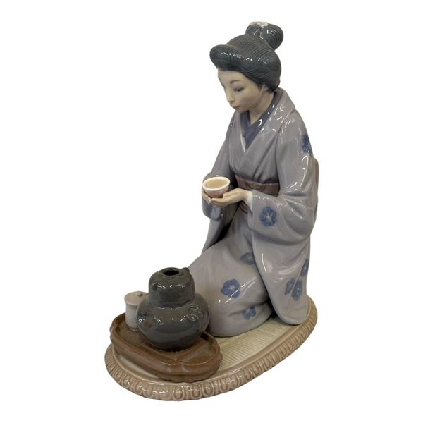 LLADRO - AUGUST MOON