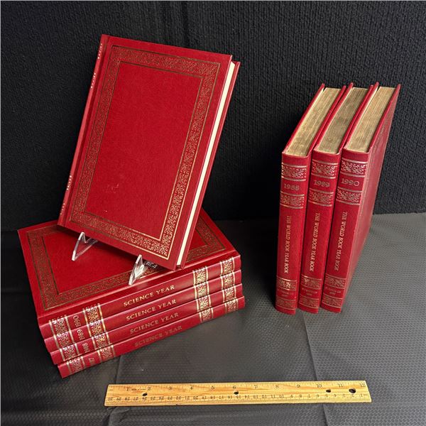 WORLD BOOK - LOT OF 8 YEARBOOKS