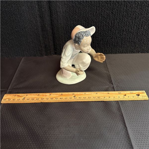 LLADRO - BASEBALL CATCHER