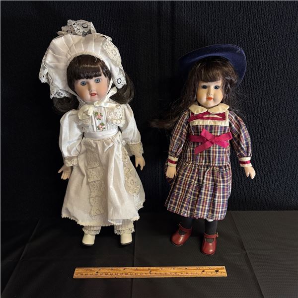 LOT OF 2 DOLLS
