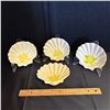 Image 1 : LOT OF 4 SHELL SHAPED DISHES