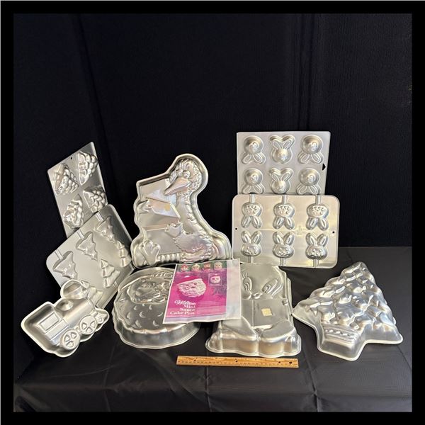 LOT OF ALUMINUM FORMS