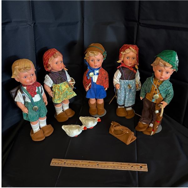 HUMMEL / GOEBEL - LOT OF 5 DOLLS