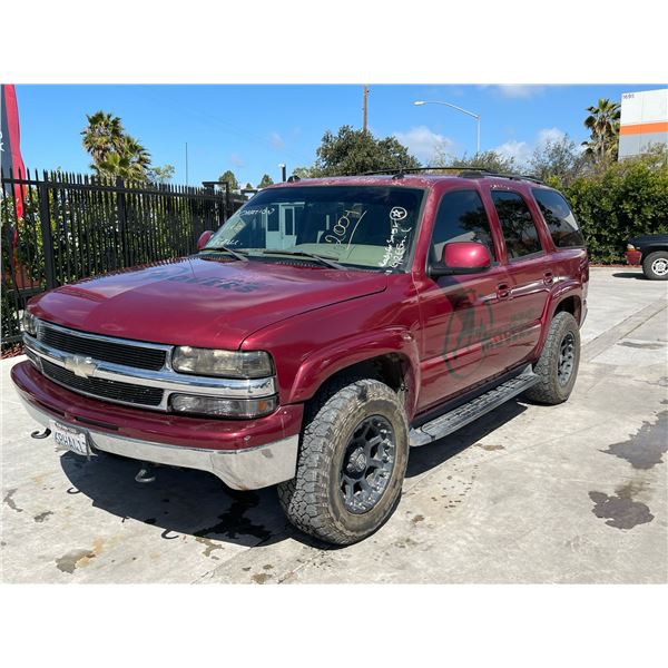 CHEV TAHOE 2004 T-DONATION