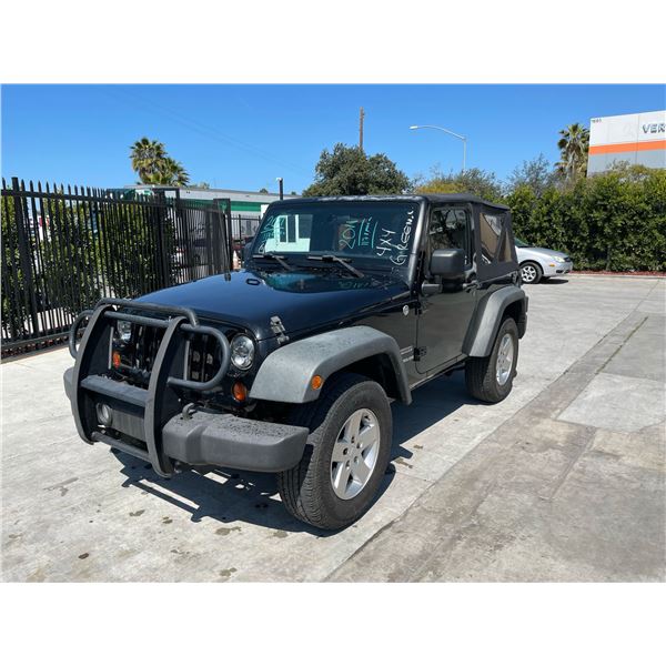 JEEP WRANGLER 2011 O/S TITLE 2 DAYS