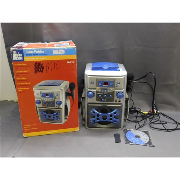 The Singing Machine Deluxe Portable Karaoke System w Mic, CD, Box