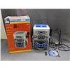 Image 1 : The Singing Machine Deluxe Portable Karaoke System w Mic, CD, Box