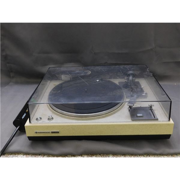 Kenwood Model KD-2055 Automatic Return Turntable "Granite" Style