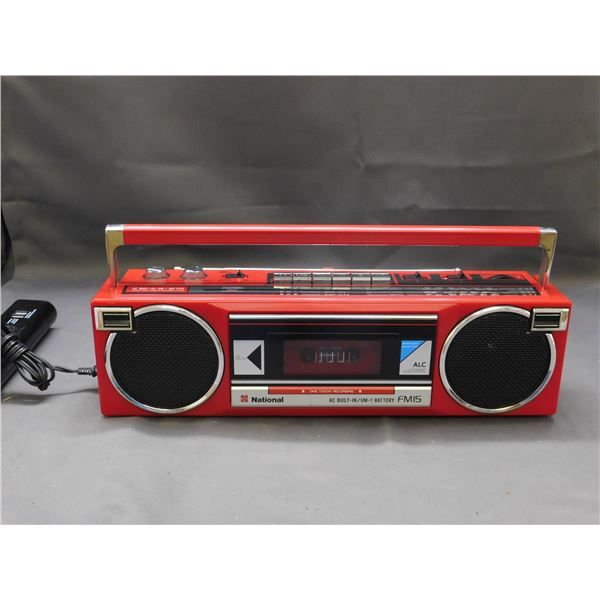 National AC Built-In / UM 1 Battery FM15 Boombox Radio Tape Player