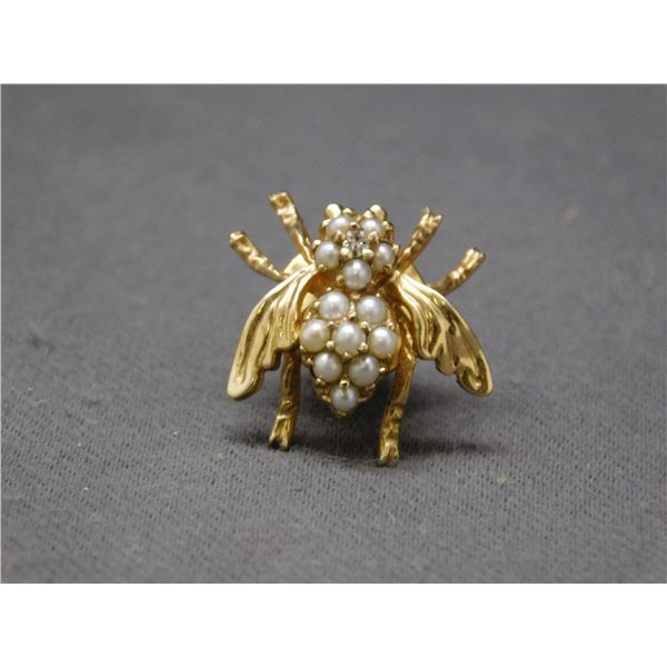 2grams 10k Gold and Seed Pearl Fly Pin