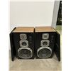 Image 2 : RCA SPK 380T Floor Speakers 3 Way Speaker System