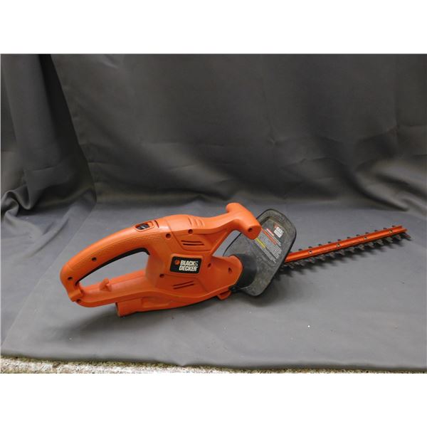 Black & Decker TR116 16" Hedge Trimmer