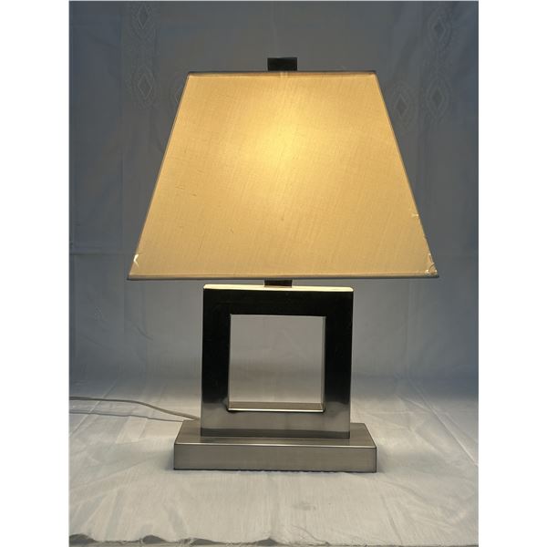 Modern Metal Geometric Table Lamp *works*