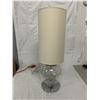 Image 2 : Plastic Table Lamp Modern *works