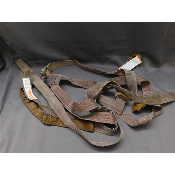 Treestand Safety Harness