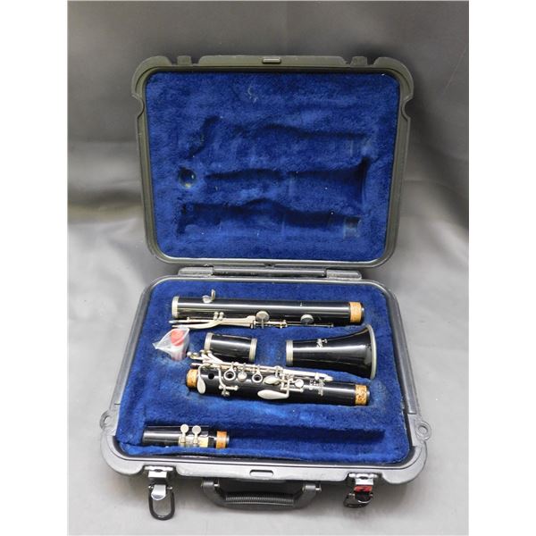 Selmer CL300 Clarinet