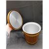Image 2 : Wooden Ice Bucket