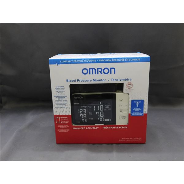 OMRON Blood Pressure Tester BP7455CAN NEW/RETURN