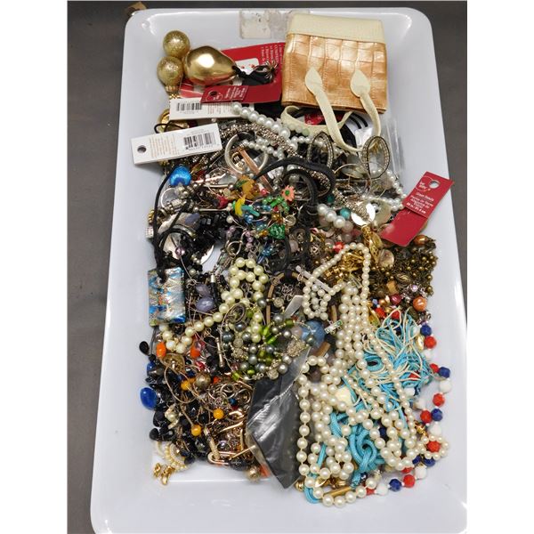Tray of Assorted Vintage Costume Jewelry