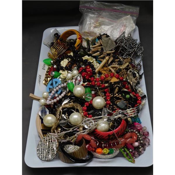Tray of Vintage Costume Jewelry