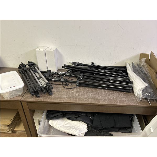 Studio Photography Bundle 2 Lights, 4 Reflectors, Backdrop Stand w Fabric, 4 Lights, 2 Tripods