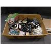 Image 1 : Approx10 LBS of Assorted Costume Jewelry
