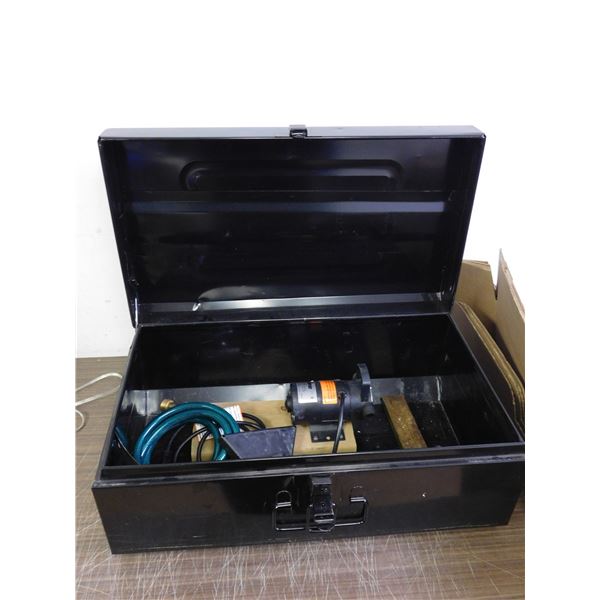 SIMER M40P-04 Non-Submersible Pump, Black Metal Toolbox, 2 Hand Saws, Square