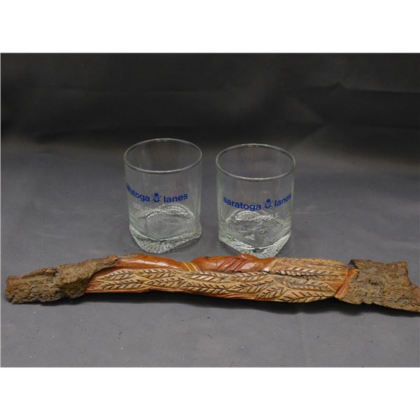 Carved Indigenous Wooden Tree Bark Artist Signed, 2 Saratoga Lanes Rocks Glasses