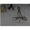 Image 4 : Lot of Display Stands Plate Stands, Picture Stands