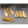 Image 1 : Lot of Vintage Wooden Shoe Forms