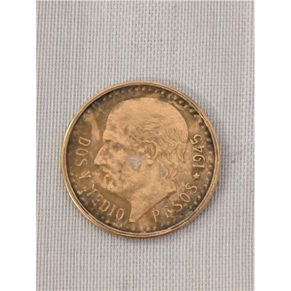 Mexico 1945 DOS Y MEDIO 2.5 Pesos Gold Coin