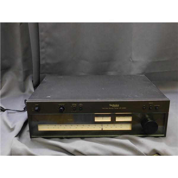 Technics AM FM Stereo Tuner ST-8080
