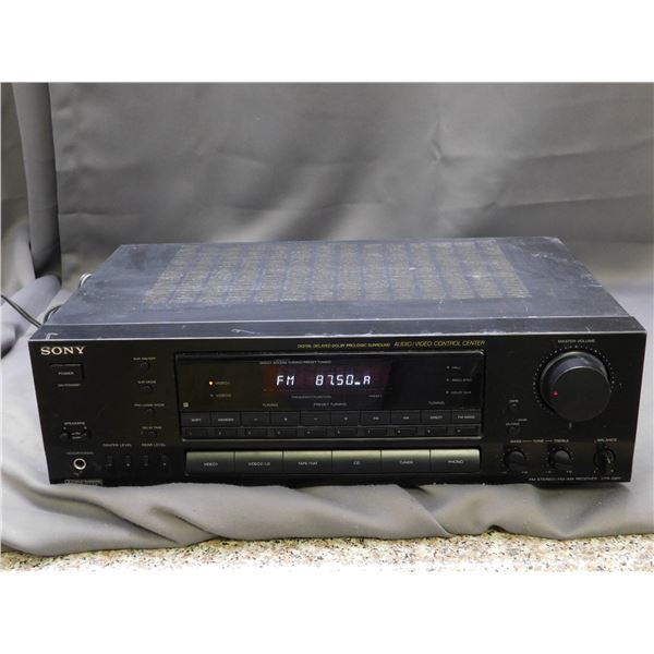 SONY AV Receiver Model STR-D611