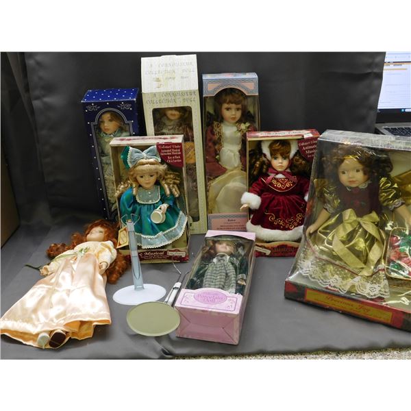 Lot of 8 Porcelain Dolls NOS, 2 Stands