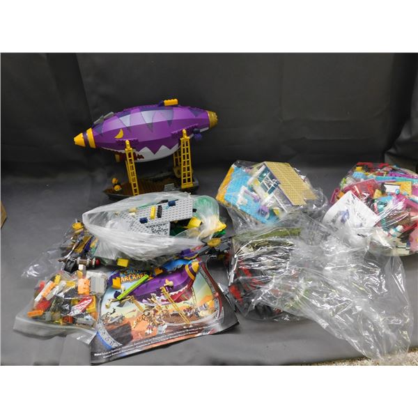 Lot of MEGA BLOKS World of Warcraft Blimp  Set, Other Assorted Sets