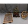 Image 1 : Wine Set with Tools in Drawer, Metal Basket & Tray