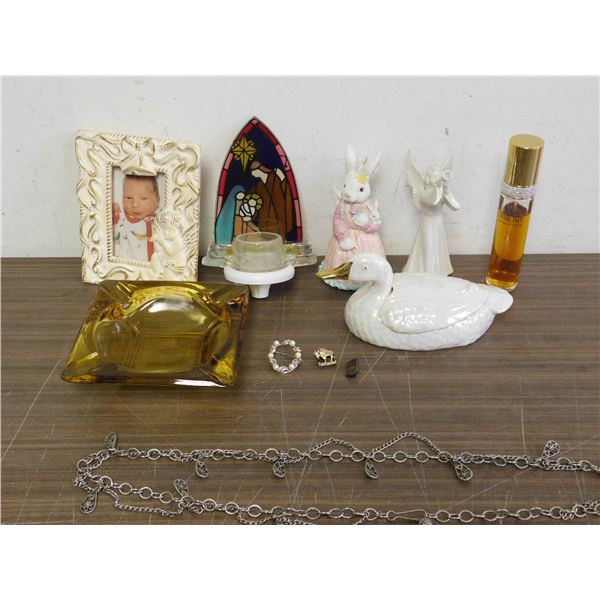 END OF THE RUN 11pcs Amber Ash Tray, Necklace, STER, Manitoba Pins, Perfume, Trinket Dish, Figurine