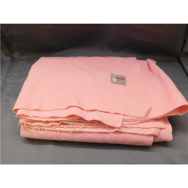 Haddon Hall Vintage Wool Blanket pink