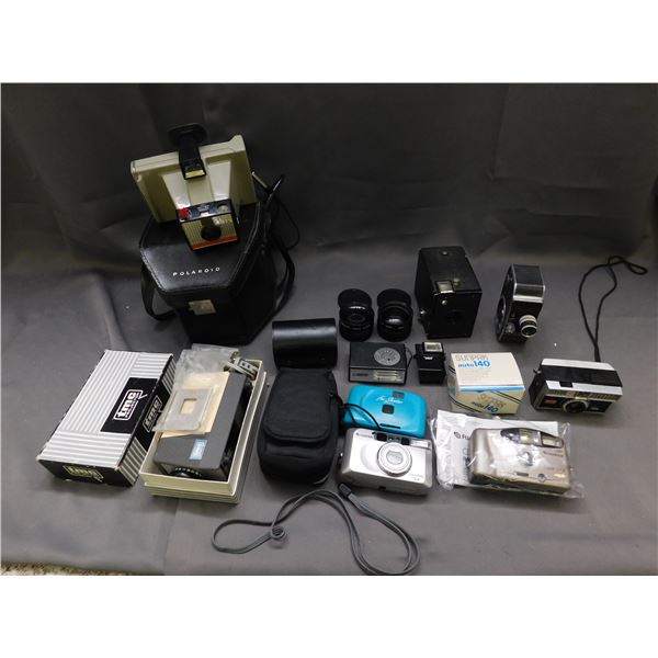 Lot of Assorted Cameras Vintage Film Polaroid Big Swinger, Paillard Bolex, Instamatic, Fujifilm, etc