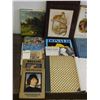 Image 4 : Lot of 17 Assorted Vintage Books Art Books, History, etc