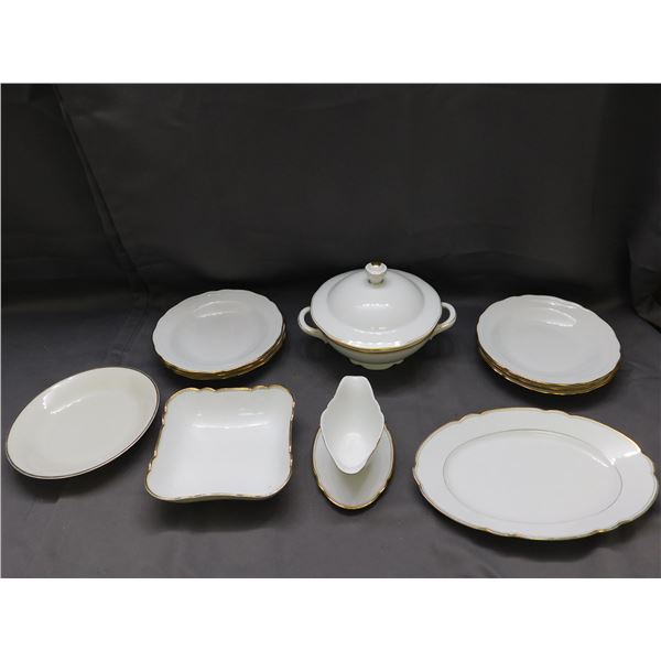 Lot of 10pcs Waldershof Bavaria Germany Fine Bone China Servingware, White with Gold Trim