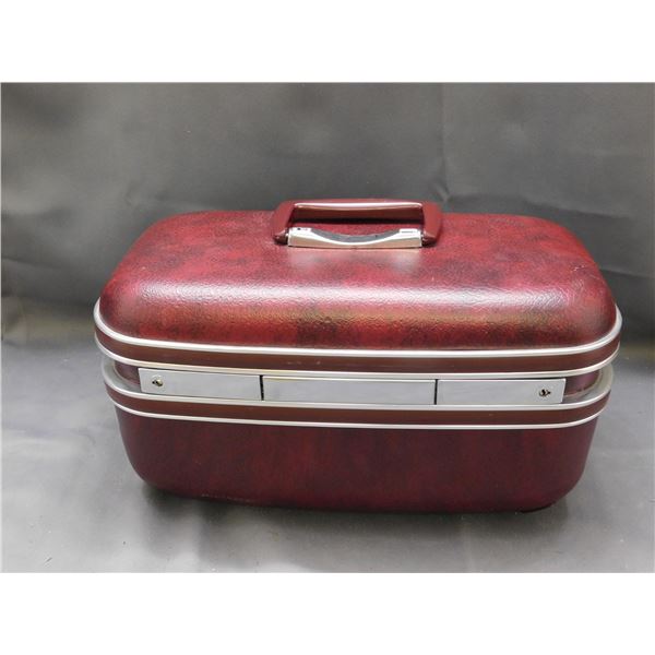 Vintage Jetliner Cosmetics Travel Case Bag