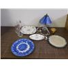 Image 1 : END OF THE RUN Royal Albert, Glasses, Table Lamp (As is), Candle, Pottery Plate