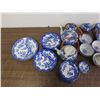 Image 5 : LARGE Lot of Blue & White China Dining & Tea Service Pieces
