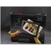 Image 1 : Kodak EasyShare 6x8 D725 Digital Picture Frame